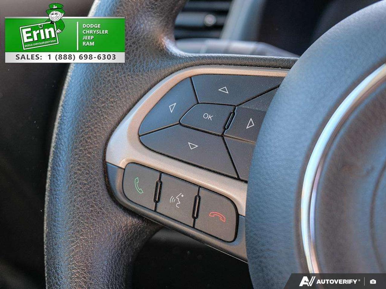 2017 Jeep Renegade SPORT 4X4 MY SKY REMOVABLE ROOF PANELS MANUAL Photo