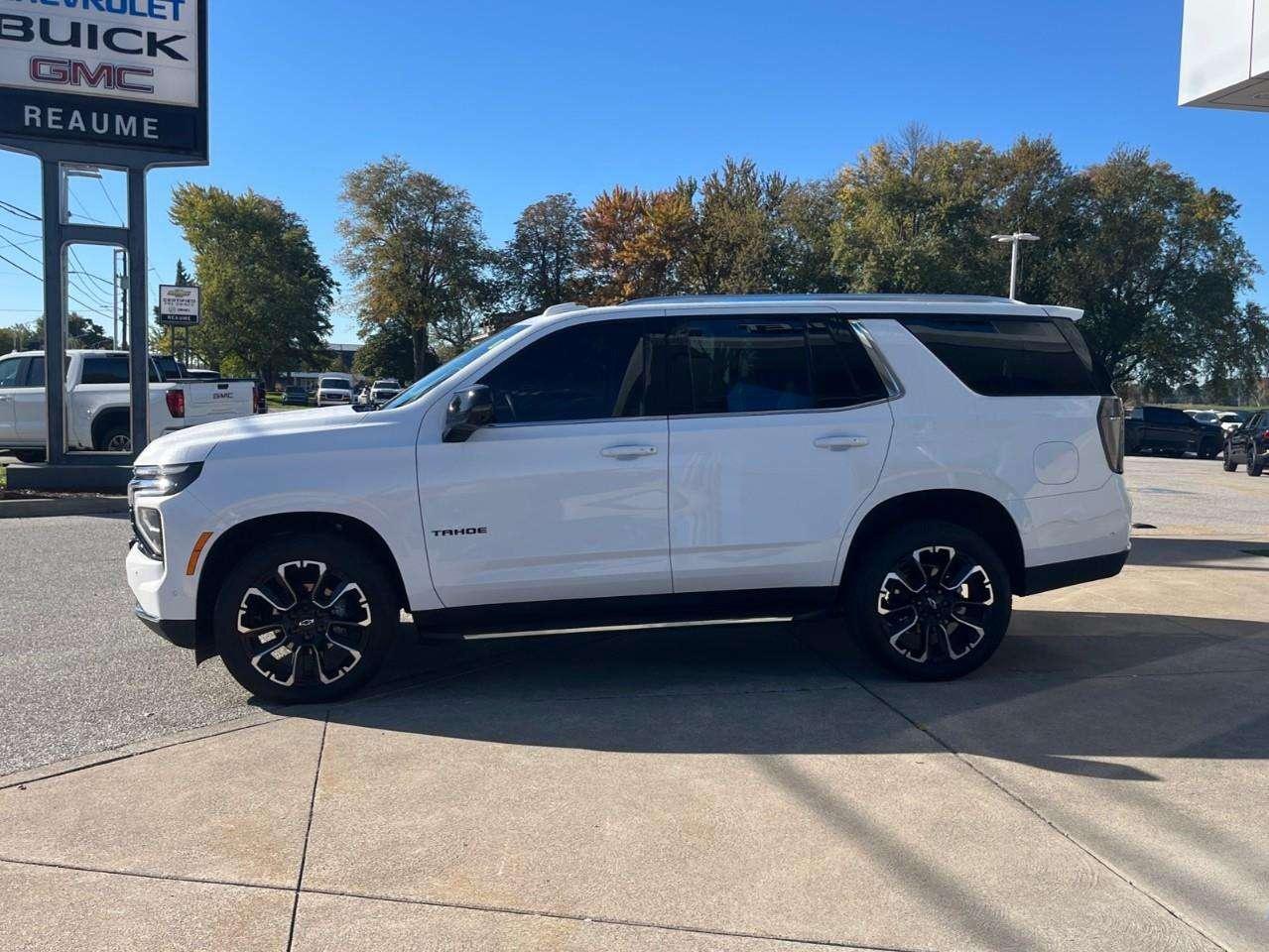 2026 Chevrolet Tahoe LT BIG WHEELS BIG TICKET! CPO APPLIES! Photo