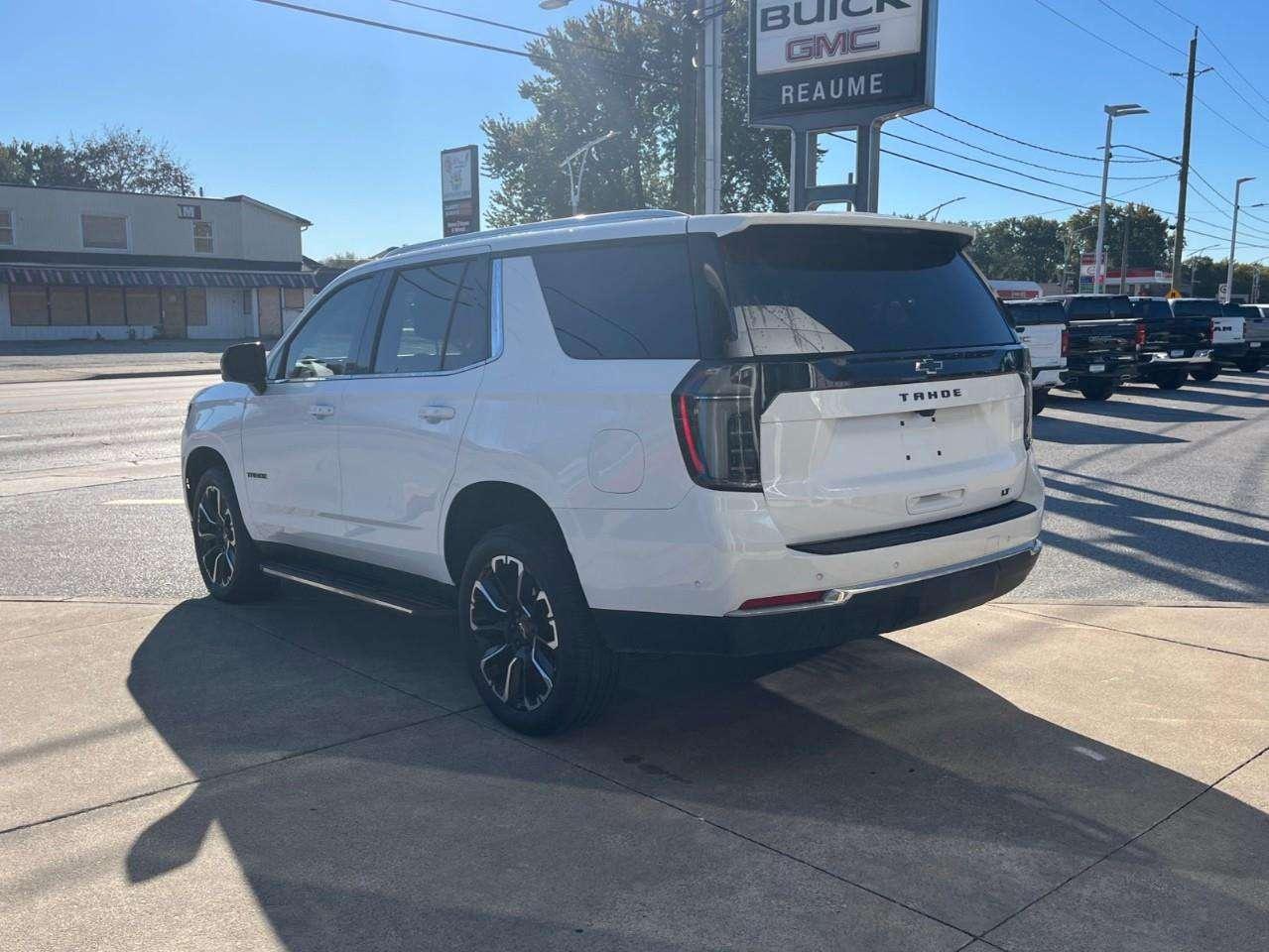 2026 Chevrolet Tahoe LT BIG WHEELS BIG TICKET! CPO APPLIES! Photo