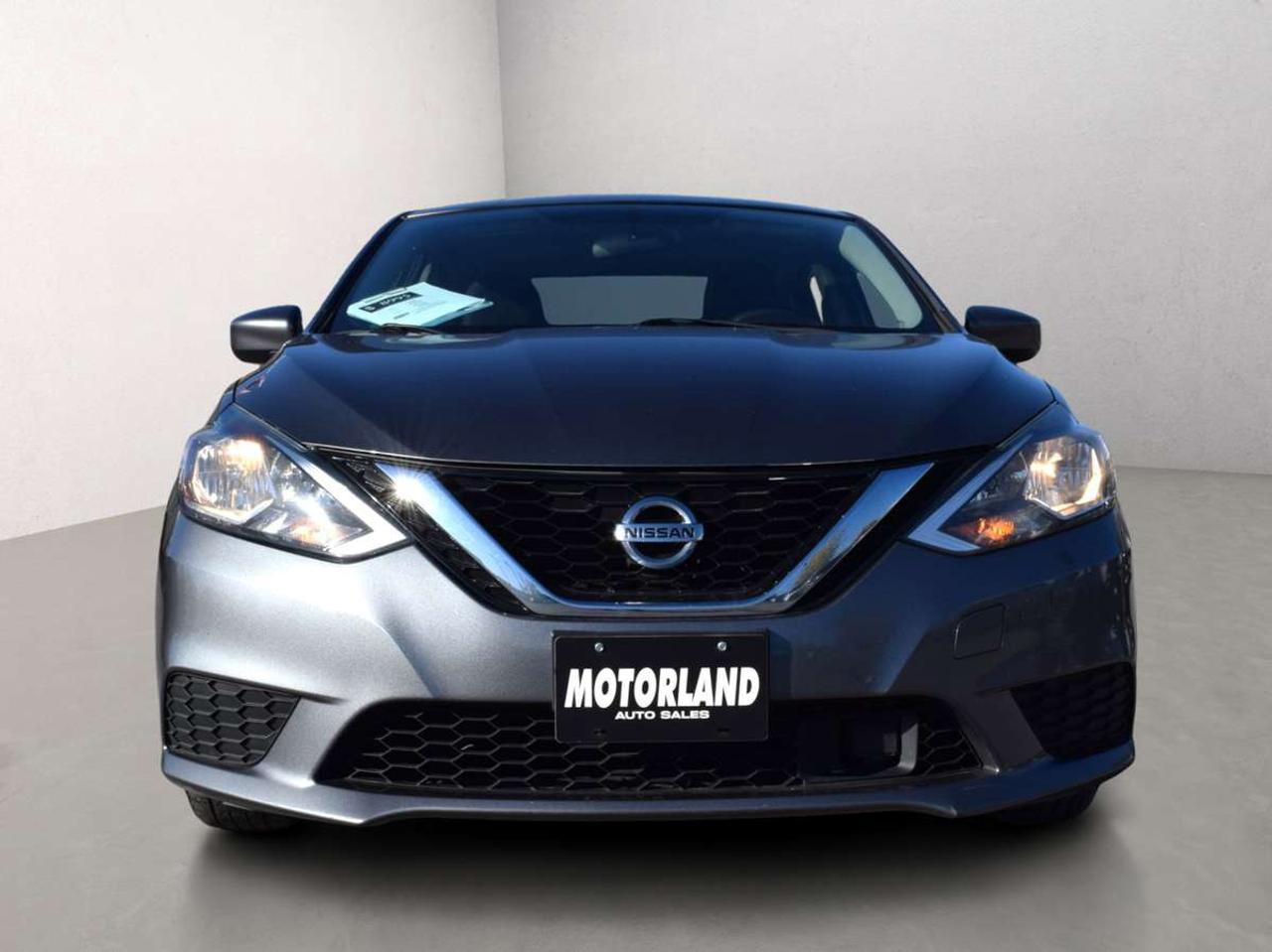 2019 Nissan Sentra SV Sunroof Back Up Camera Photo5