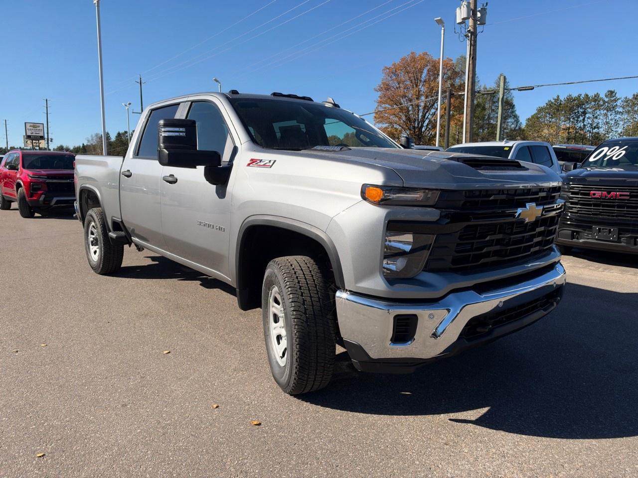 2026 Chevrolet Silverado 3500HD 4WD Crew Cab Standard Box Work Truck Photo