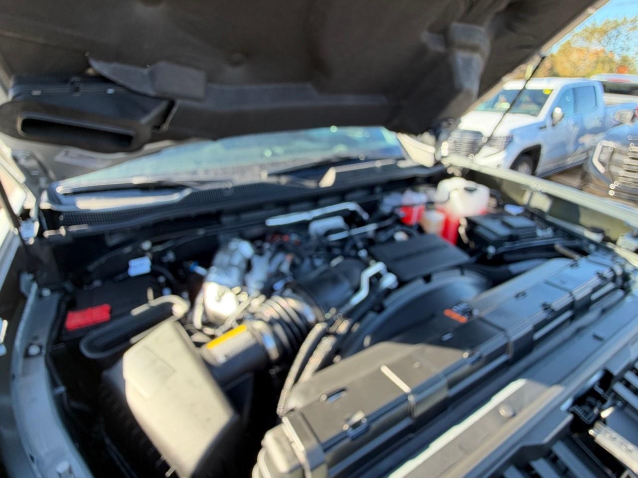 2026 Chevrolet Silverado 3500HD 4WD Crew Cab Standard Box Work Truck Photo