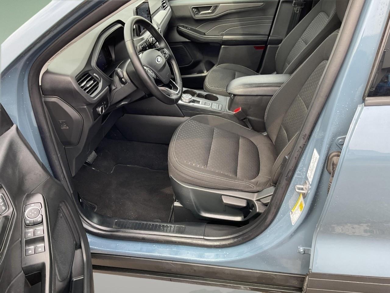 2025 Ford Escape Active 4dr All-Wheel Drive Photo