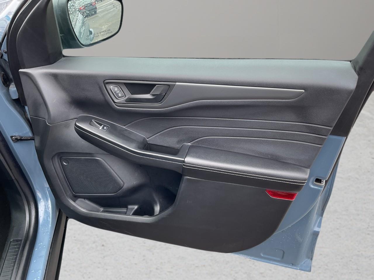 2025 Ford Escape Active 4dr All-Wheel Drive Photo