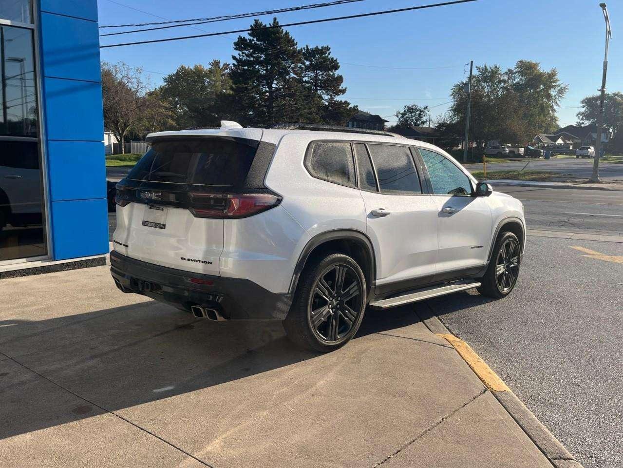 2025 GMC Acadia Elevation Premium CPO Rates apply! Photo