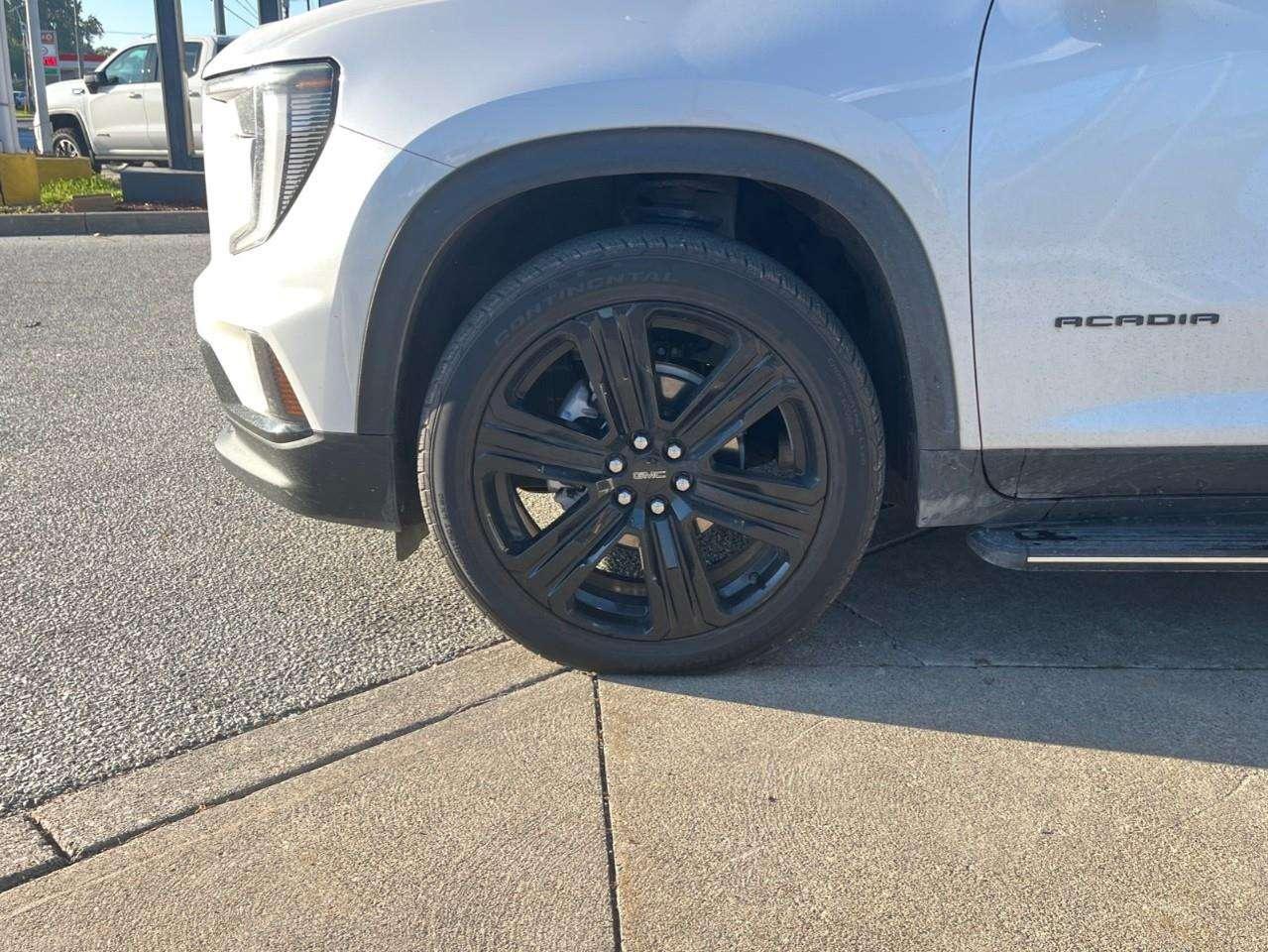 2025 GMC Acadia Elevation Premium CPO Rates apply! Photo