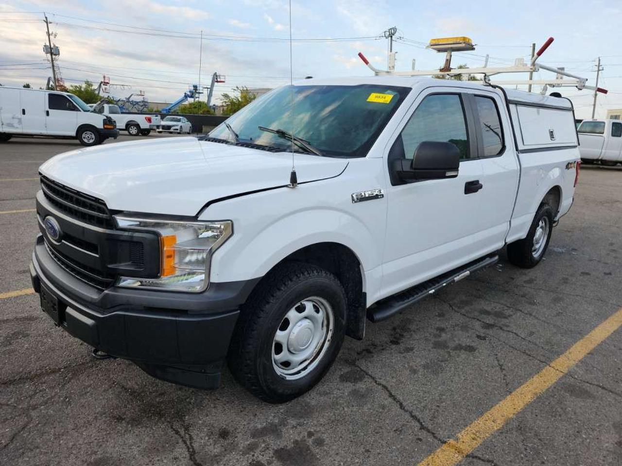 2019 Ford F-150 SuperCab XL 4X4 + Cap And Racks *NO EXTRA FEES* Photo