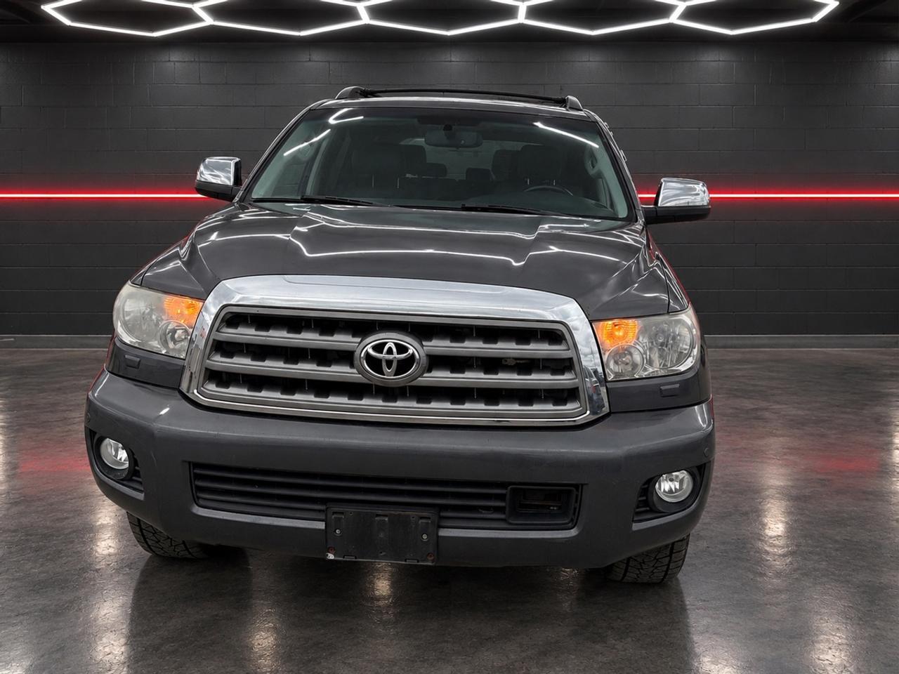2015 Toyota Sequoia Platinum Photo