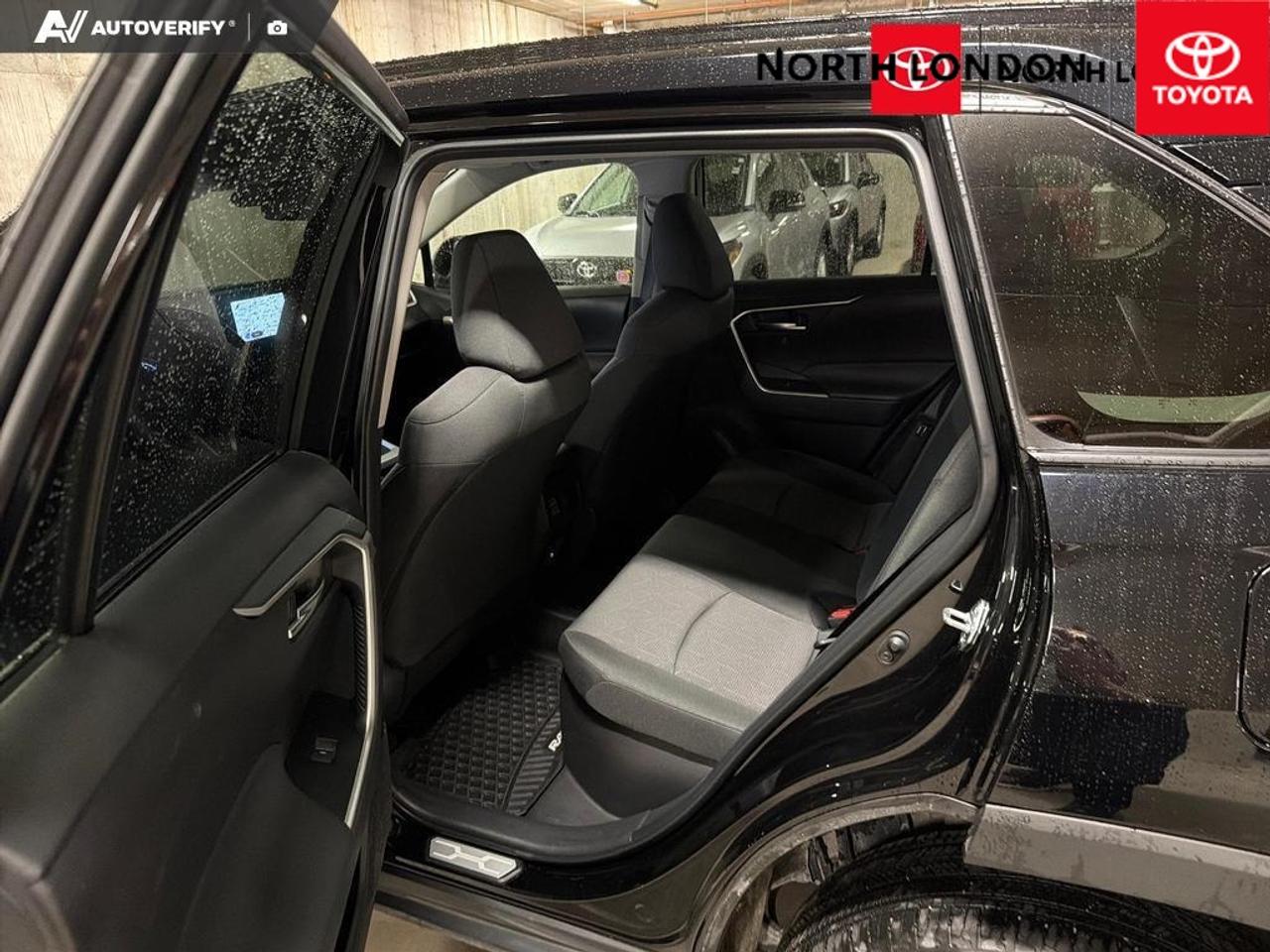 2025 Toyota RAV4 Hybrid XLE 4dr All-Wheel Drive Photo