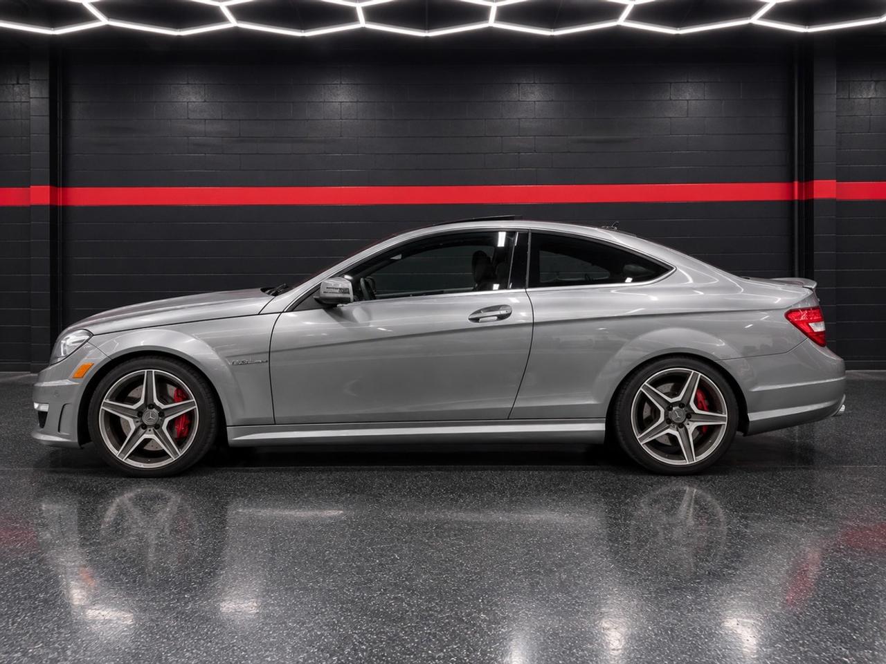 2012 Mercedes-Benz C-Class C63 AMG Photo