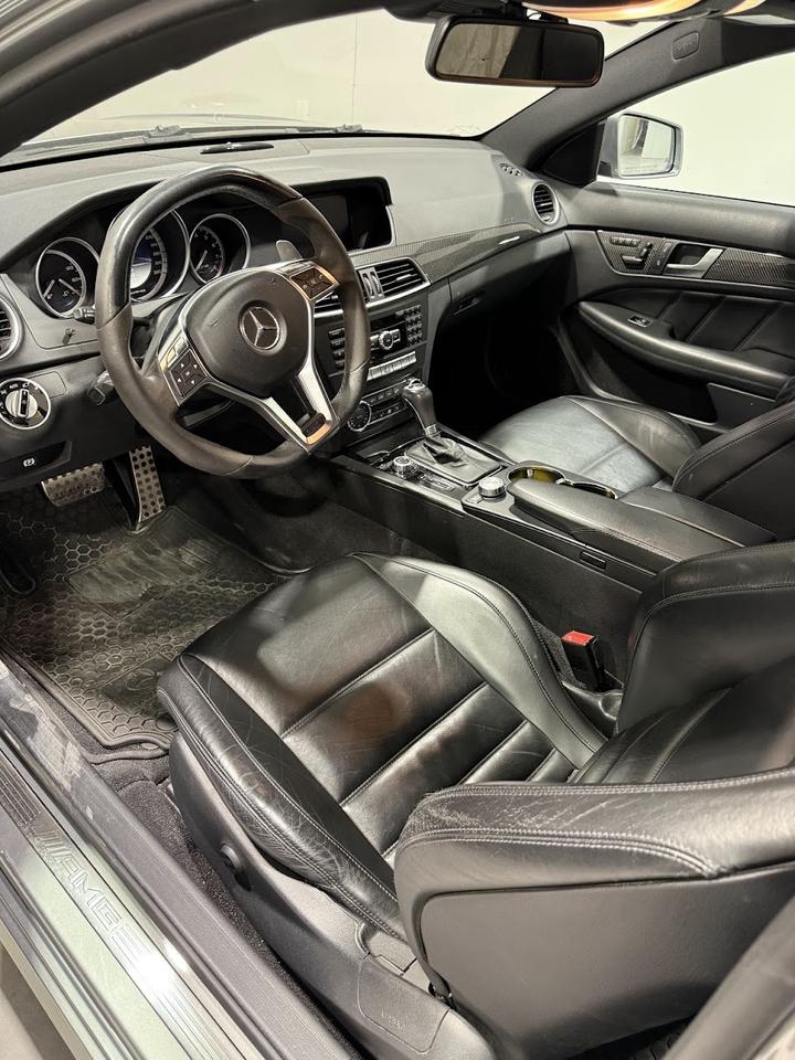 2012 Mercedes-Benz C-Class C63 AMG Photo