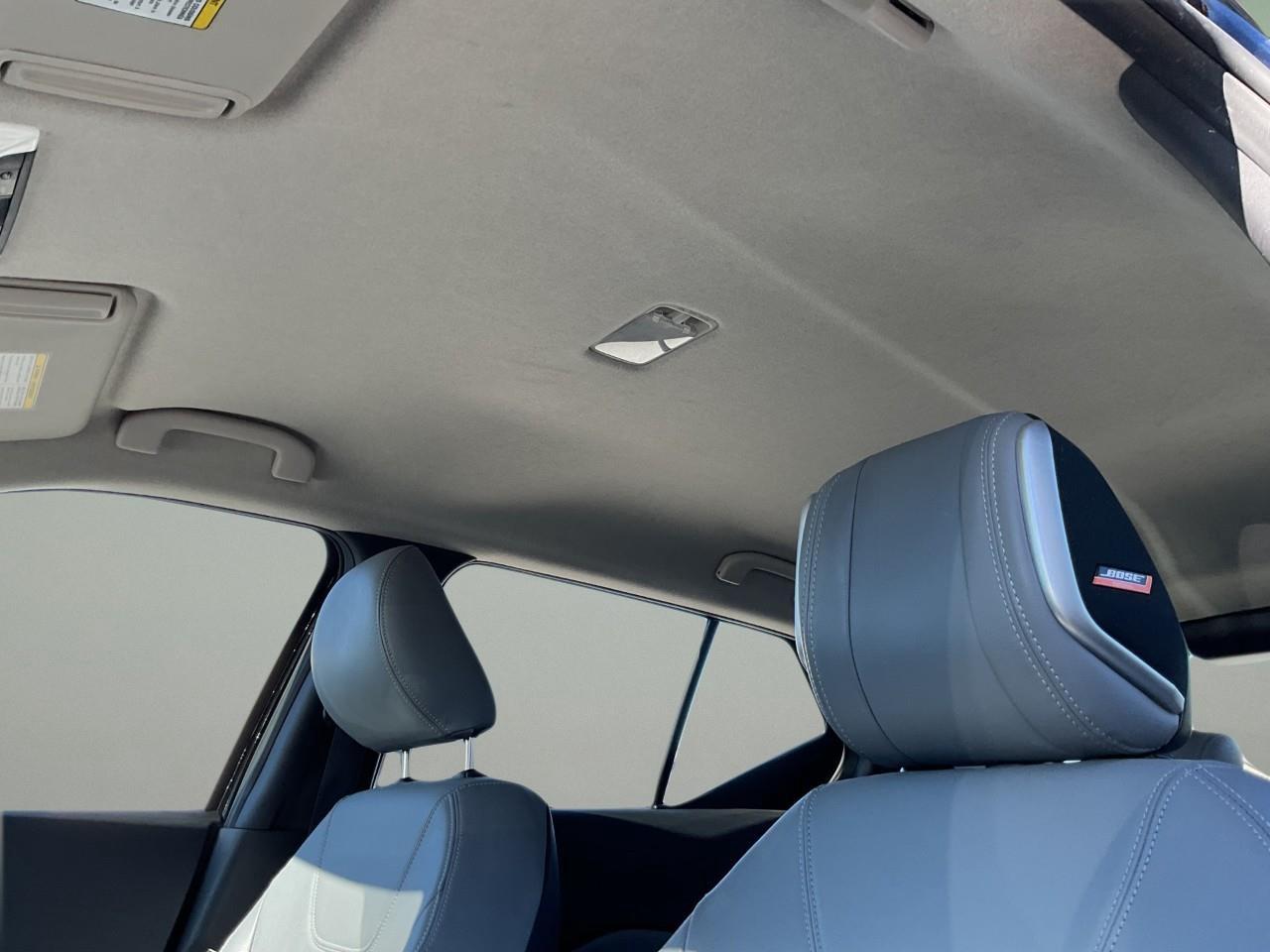 2024 Nissan Kicks SR 4dr Front-Wheel Drive Photo