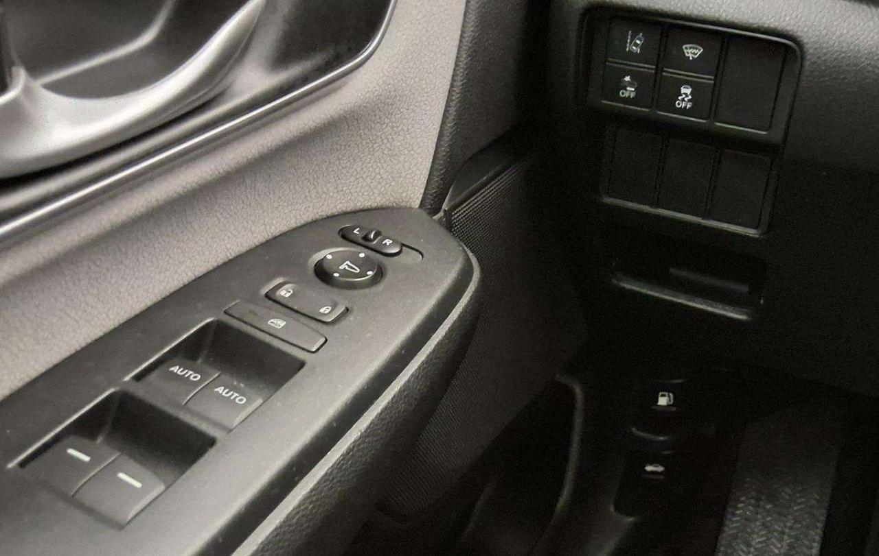 2017 Honda CR-V UNKNOWN Photo