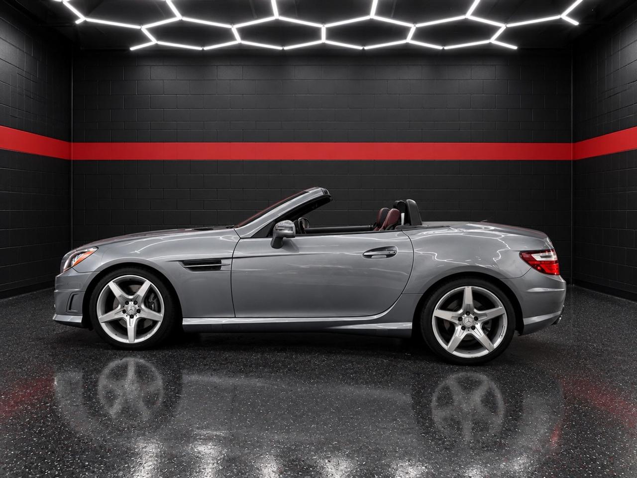 2012 Mercedes-Benz SLK-Class SLK 350 Photo