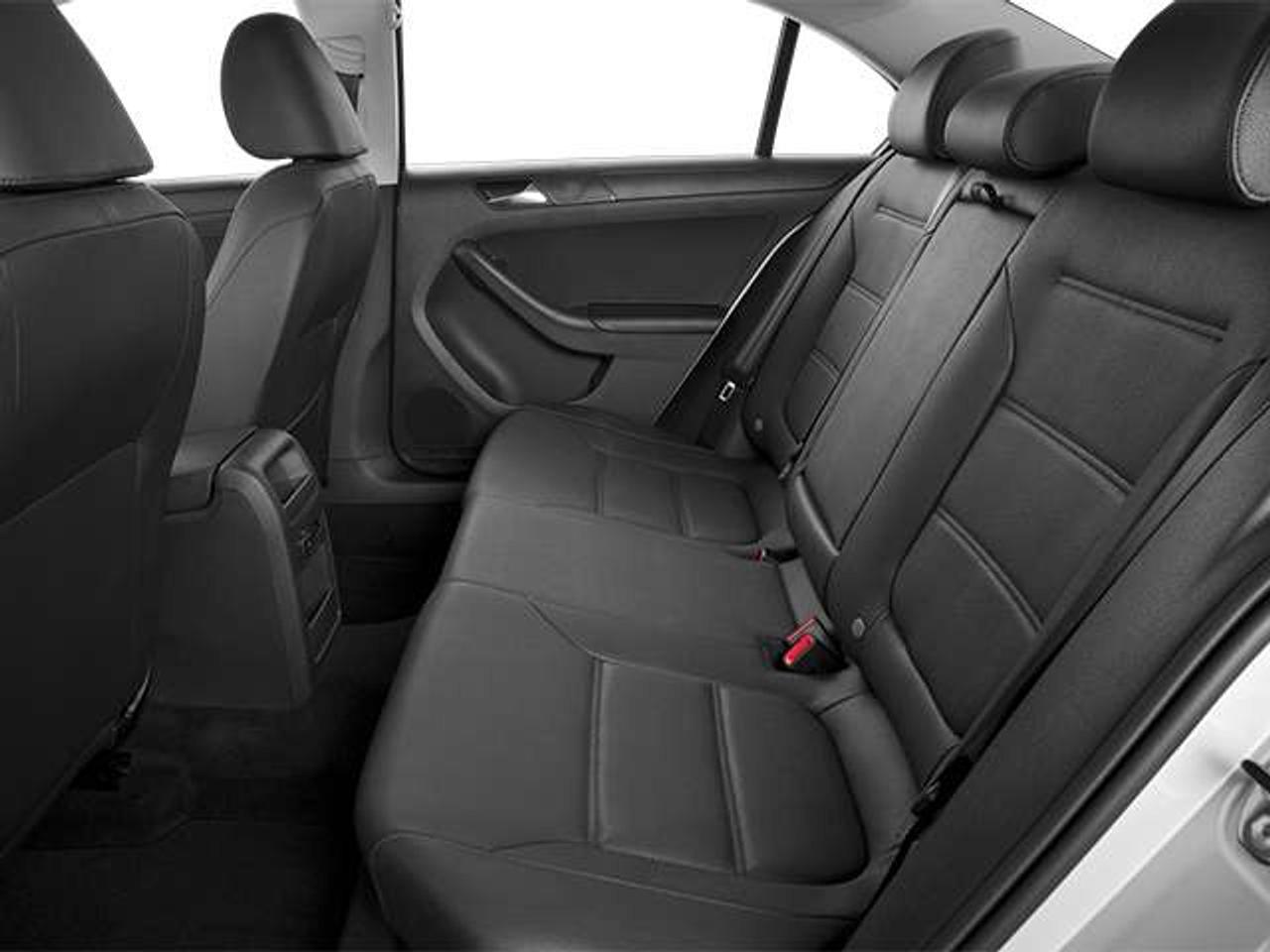 2014 Volkswagen Jetta Comfortline 2.0 TDI 6sp DSG at w/Tip VEHICLE SOLD AS-IS Photo