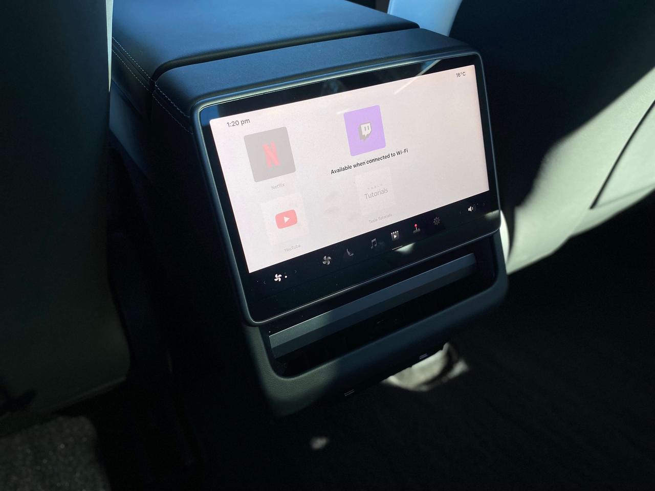 2024 Tesla Model 3 RWD Photo