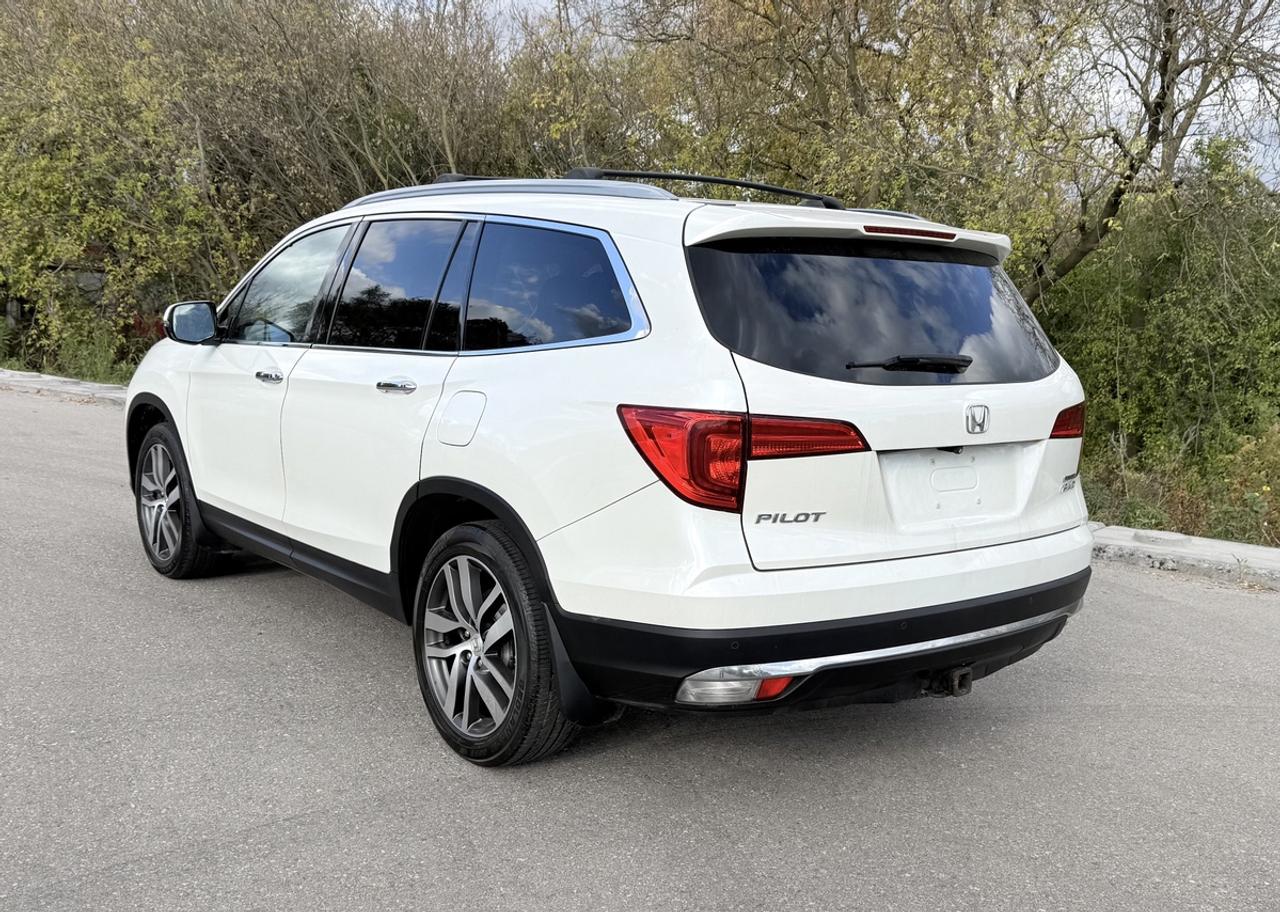 2016 Honda Pilot Touring Photo
