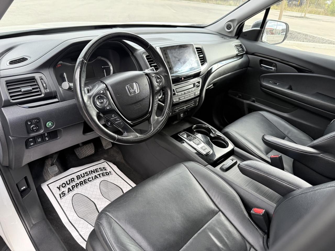 2016 Honda Pilot Touring Photo