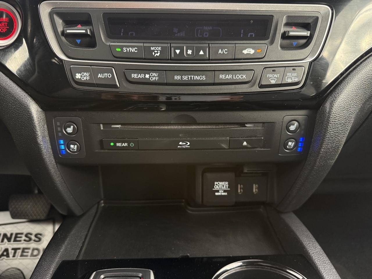 2016 Honda Pilot Touring Photo