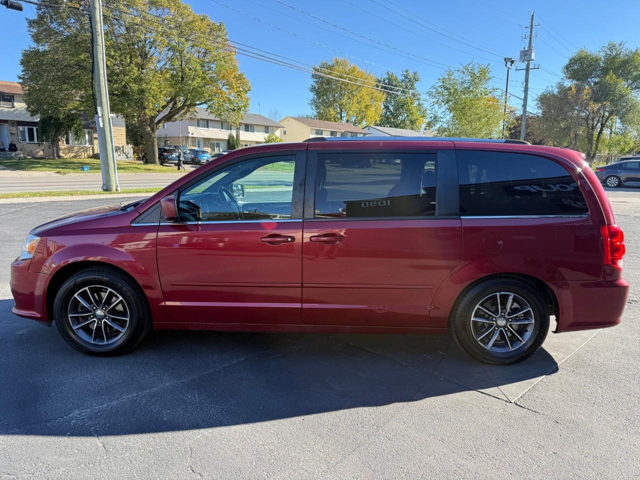 2016 Dodge Grand Caravan 4DR WGN SXT PREMIUM PLUS Photo