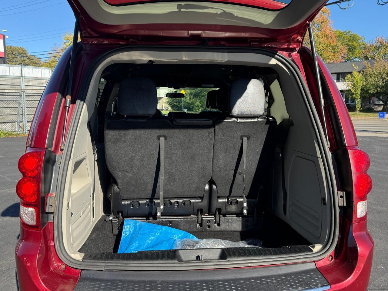 2016 Dodge Grand Caravan 4DR WGN SXT PREMIUM PLUS Photo