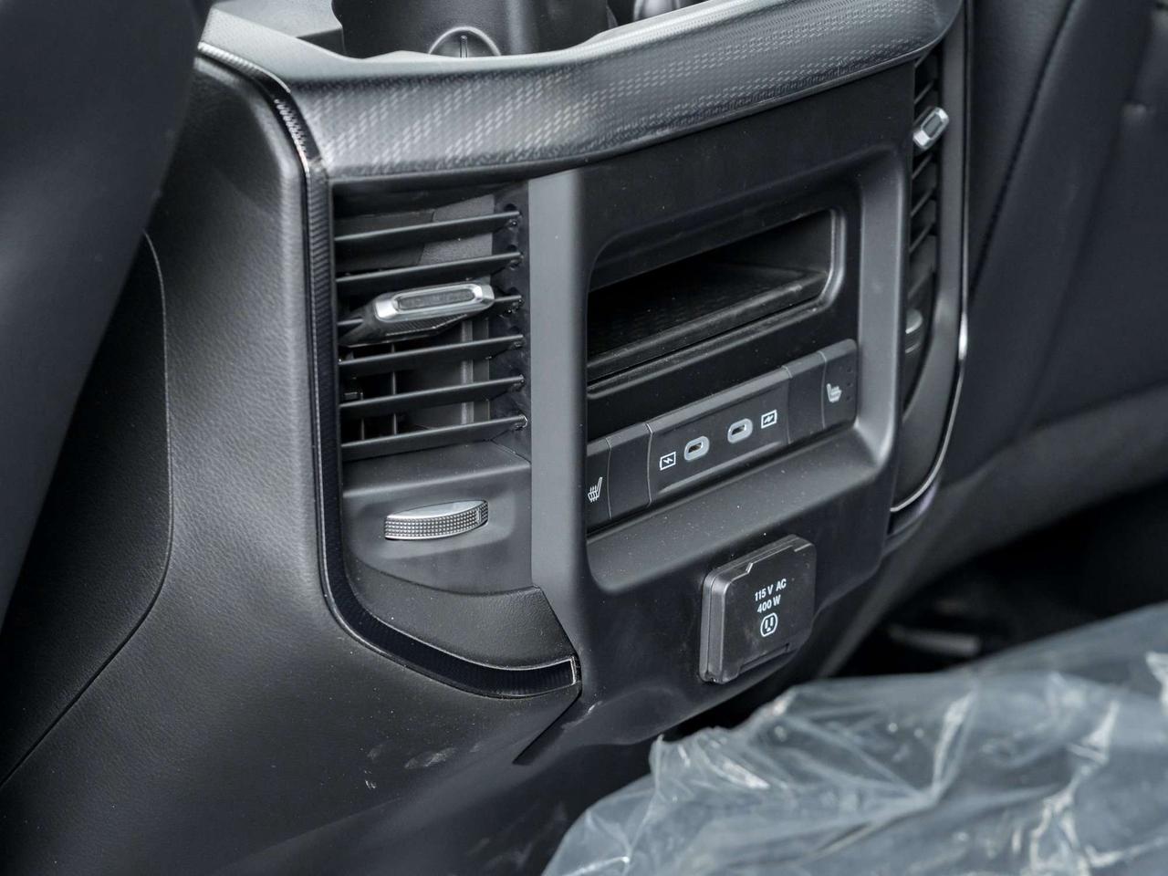 2026 RAM 1500 SPORT Photo