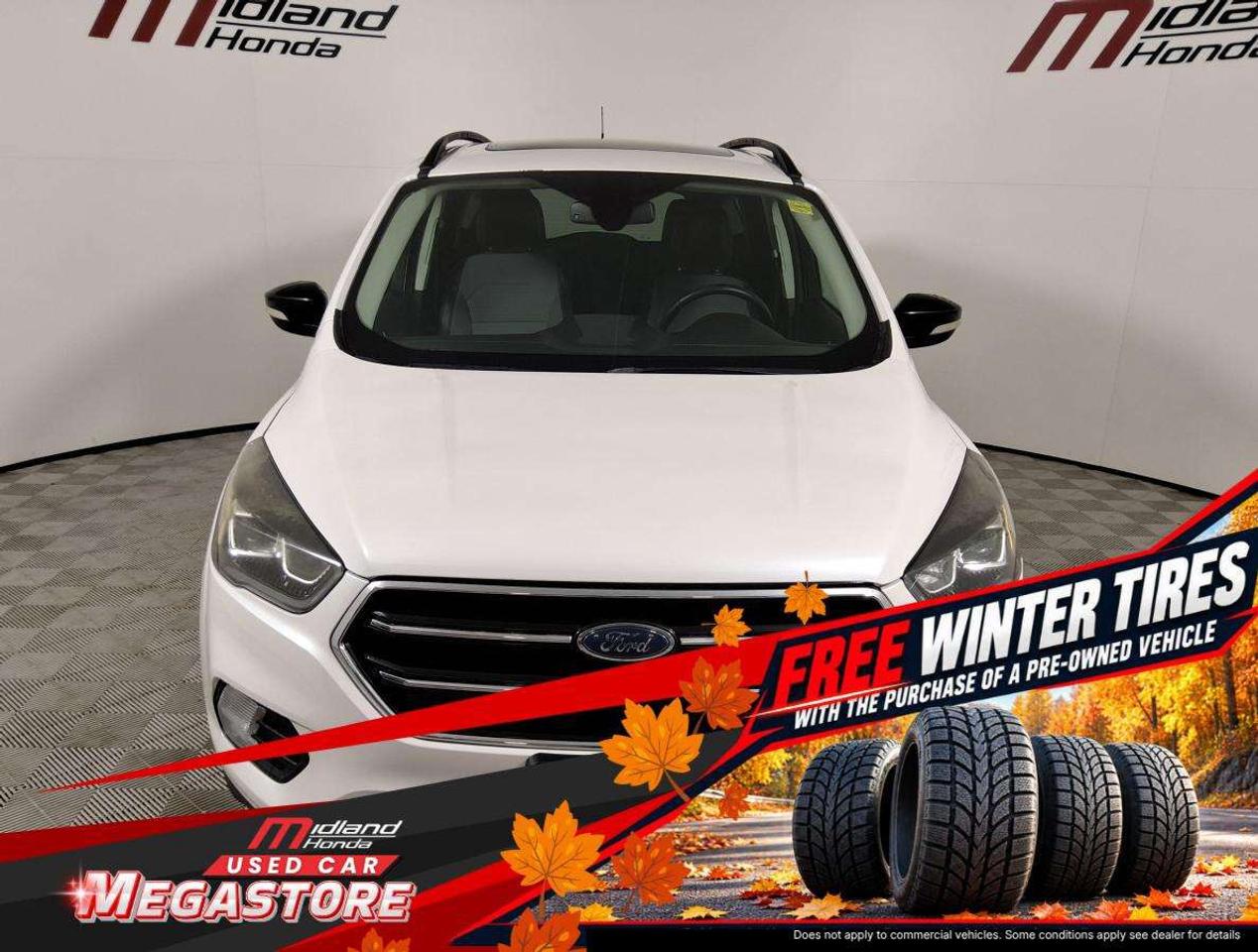 2017 Ford Escape Titanium Photo1