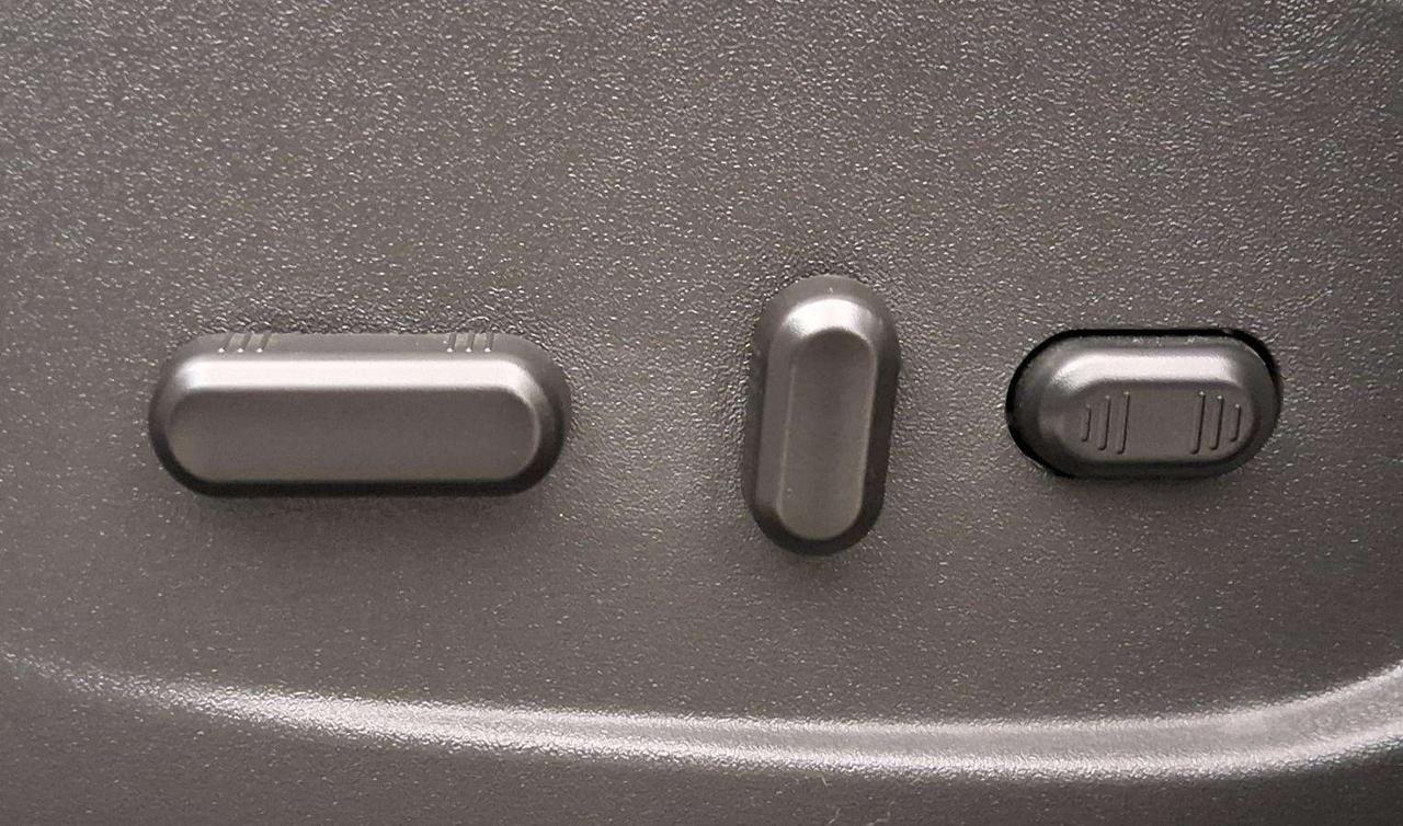 2017 Ford Escape Titanium Photo