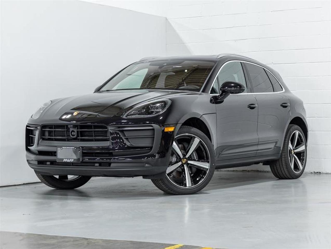 2026 Porsche Macan  Photo