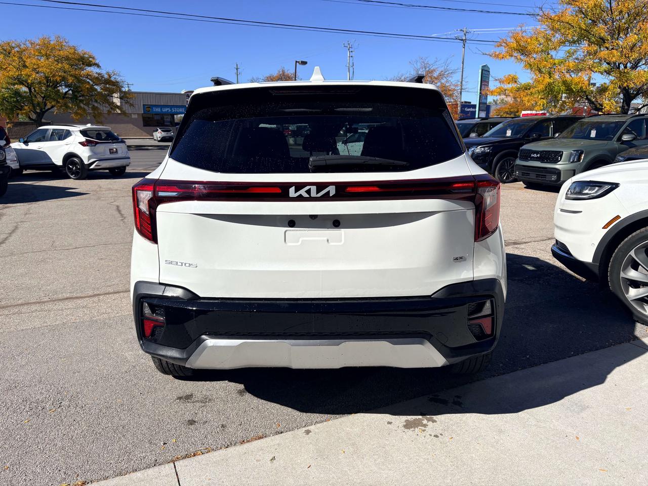 2024 Kia Seltos EX AWD Sunroof Nav Keyless Go Back Up Camera Photo