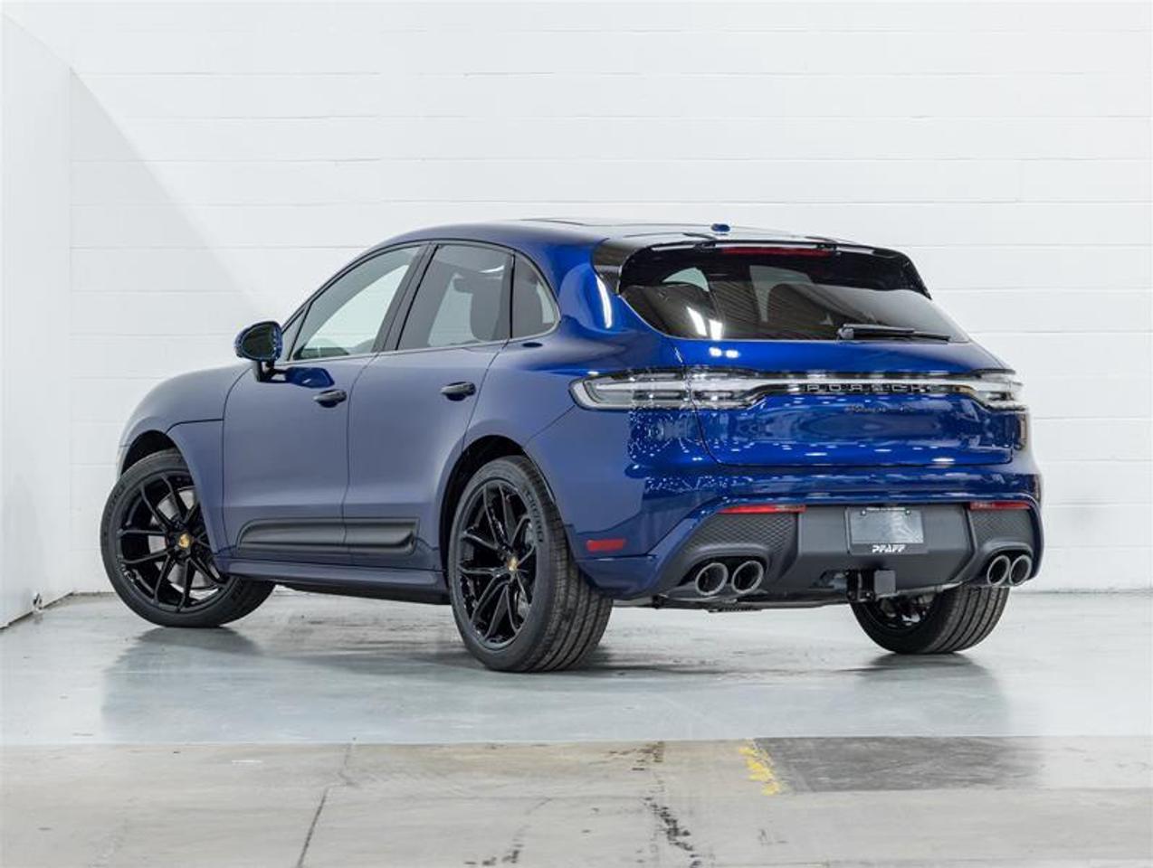2026 Porsche Macan  Photo