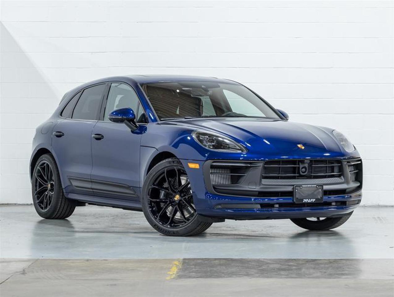 2026 Porsche Macan  Photo