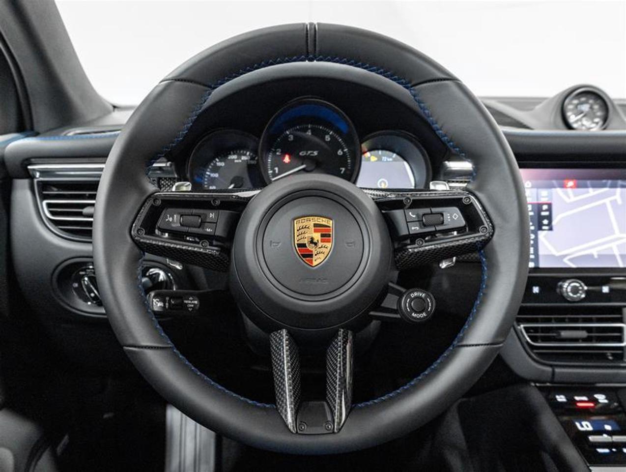 2026 Porsche Macan  Photo