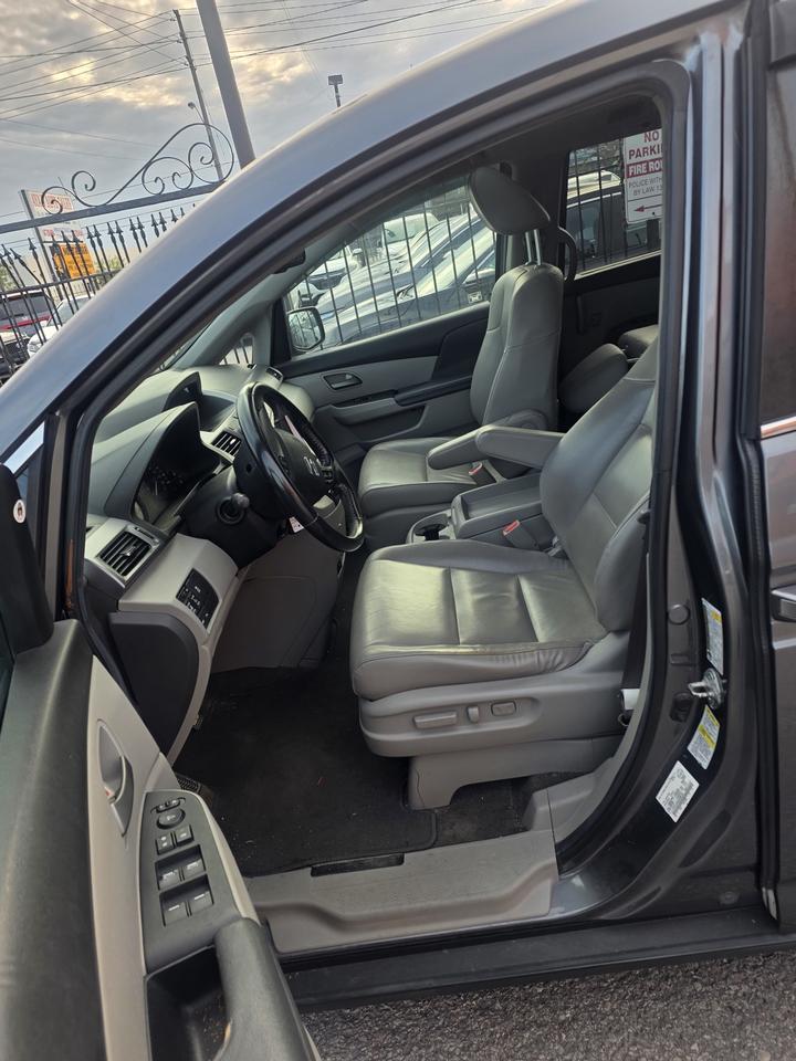2012 Honda Odyssey EX-L Photo