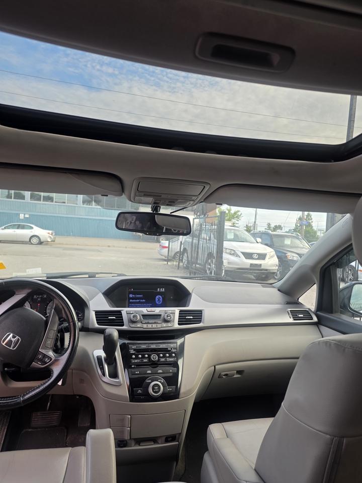 2012 Honda Odyssey EX-L Photo