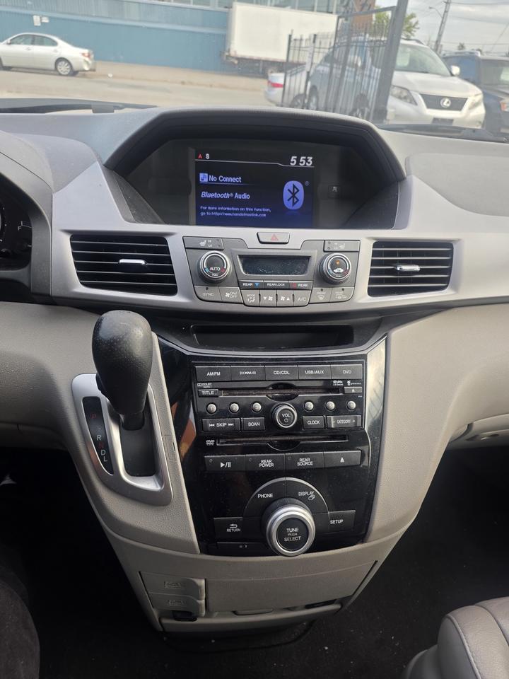 2012 Honda Odyssey EX-L Photo