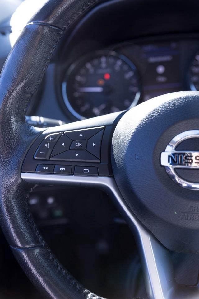 2018 Nissan Rogue SV 4dr All-wheel Drive Photo