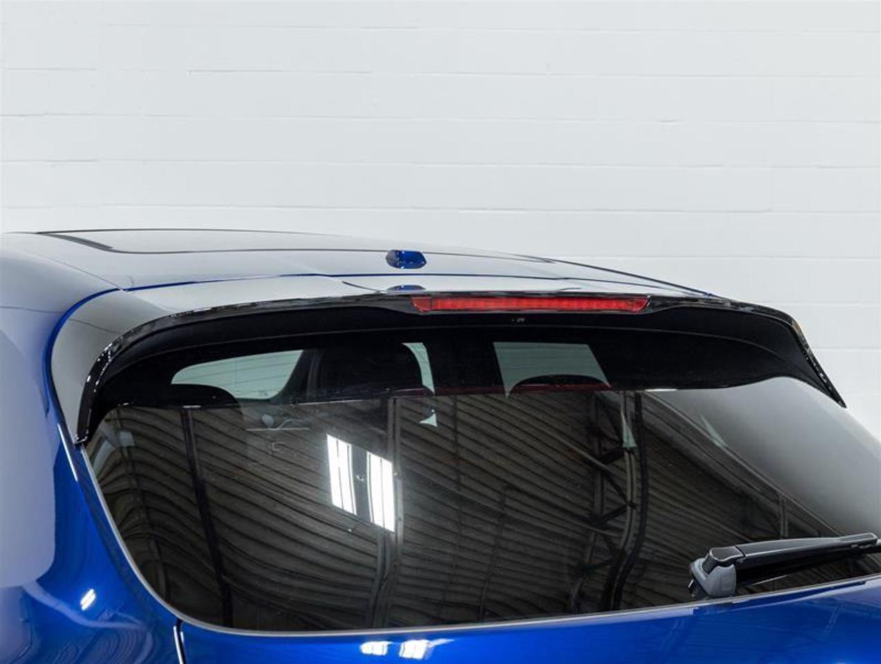 2026 Porsche Macan  Photo
