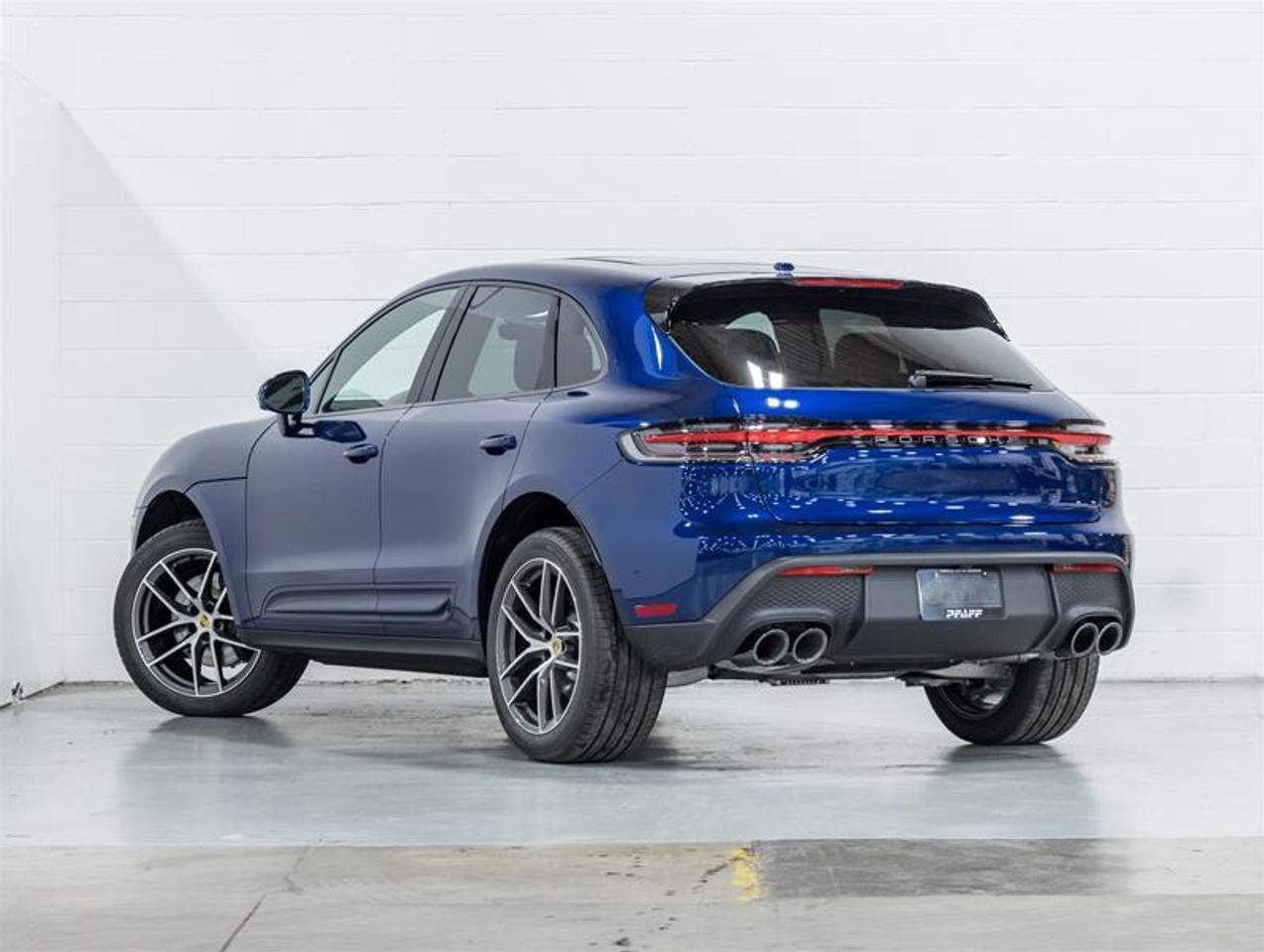 2026 Porsche Macan  Photo