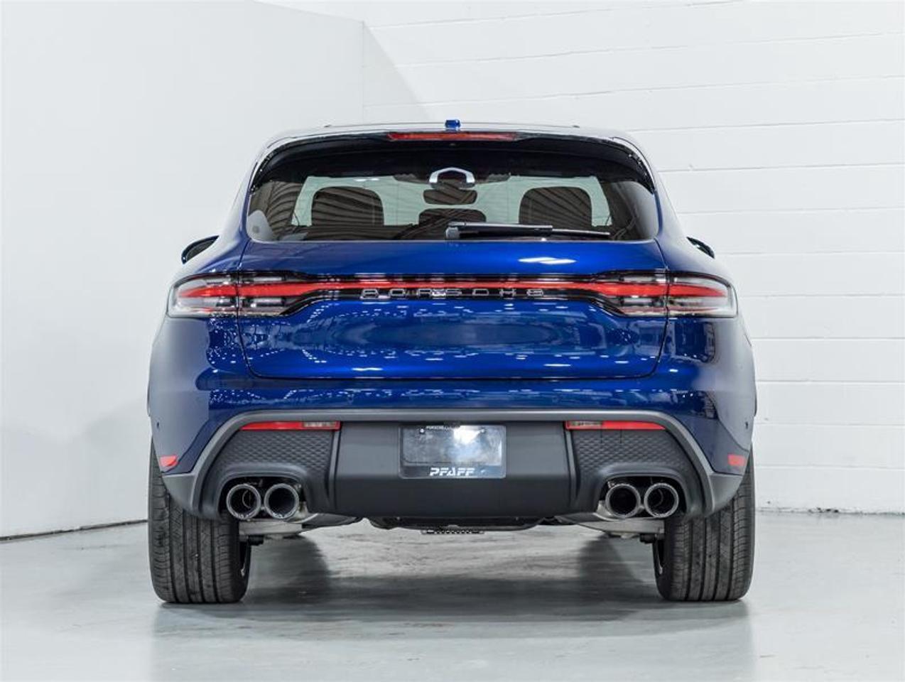 2026 Porsche Macan  Photo
