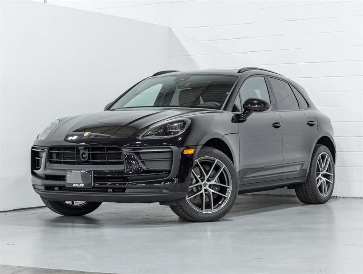 2026 Porsche Macan  Photo