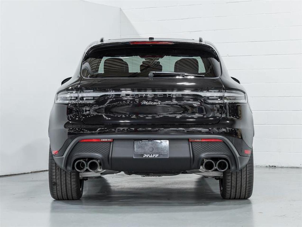 2026 Porsche Macan  Photo