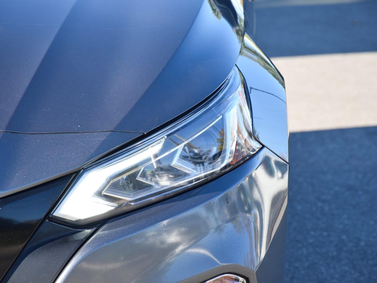 2022 Nissan Altima 2.5 SR Midnight Edition All-Wheel Drive Sedan Photo