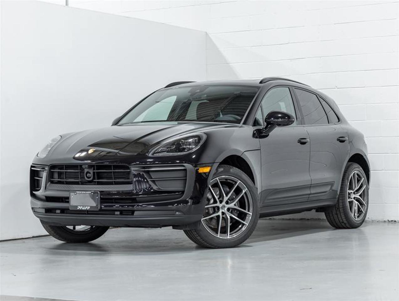 2026 Porsche Macan  Photo
