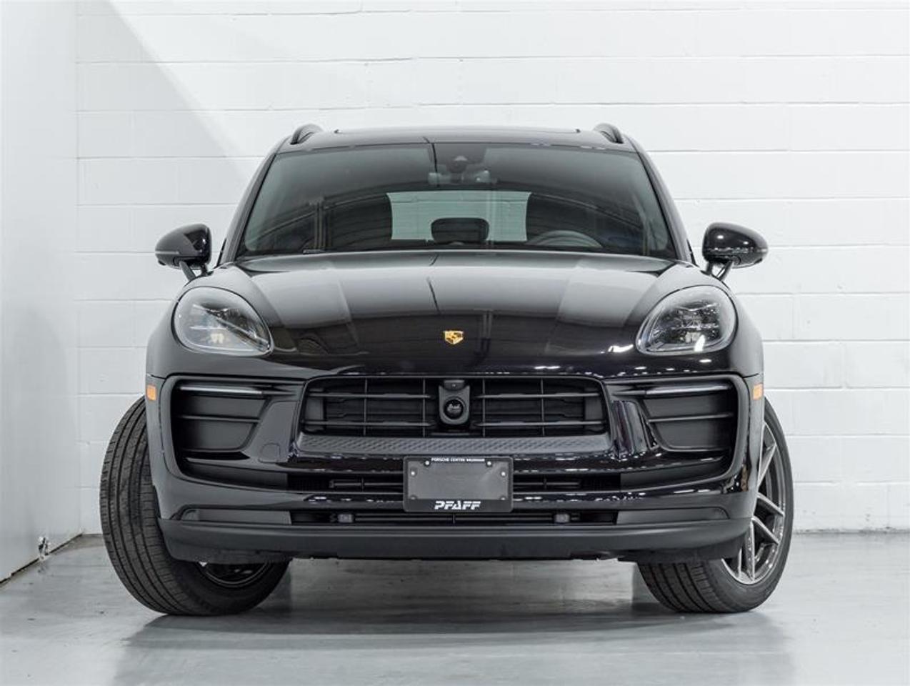 2026 Porsche Macan  Photo