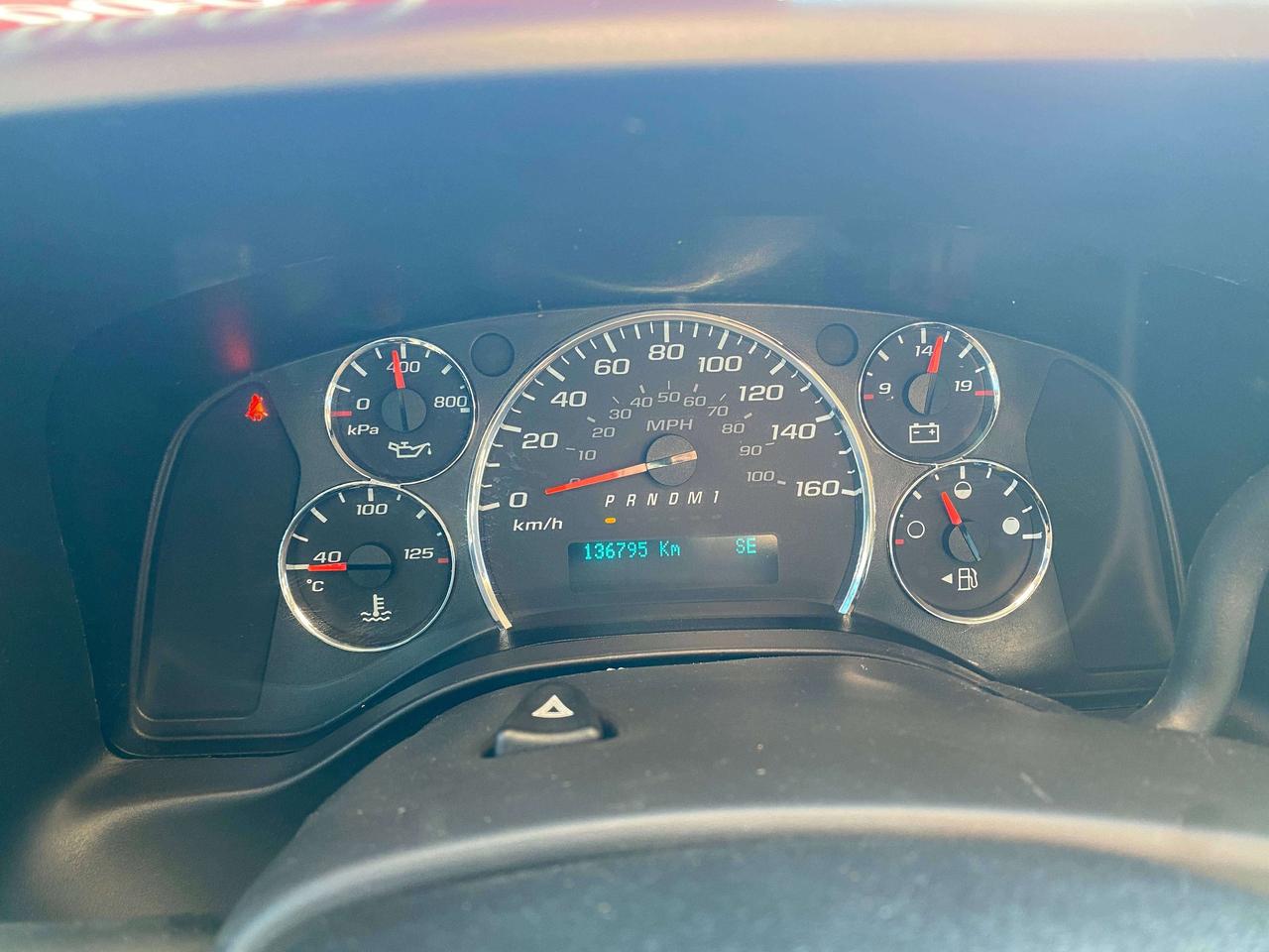 2019 Chevrolet Express Passenger LT, 2.8L DIESEL, CLEAN CARFAX, 12 PASS, BACKUP CAM Photo
