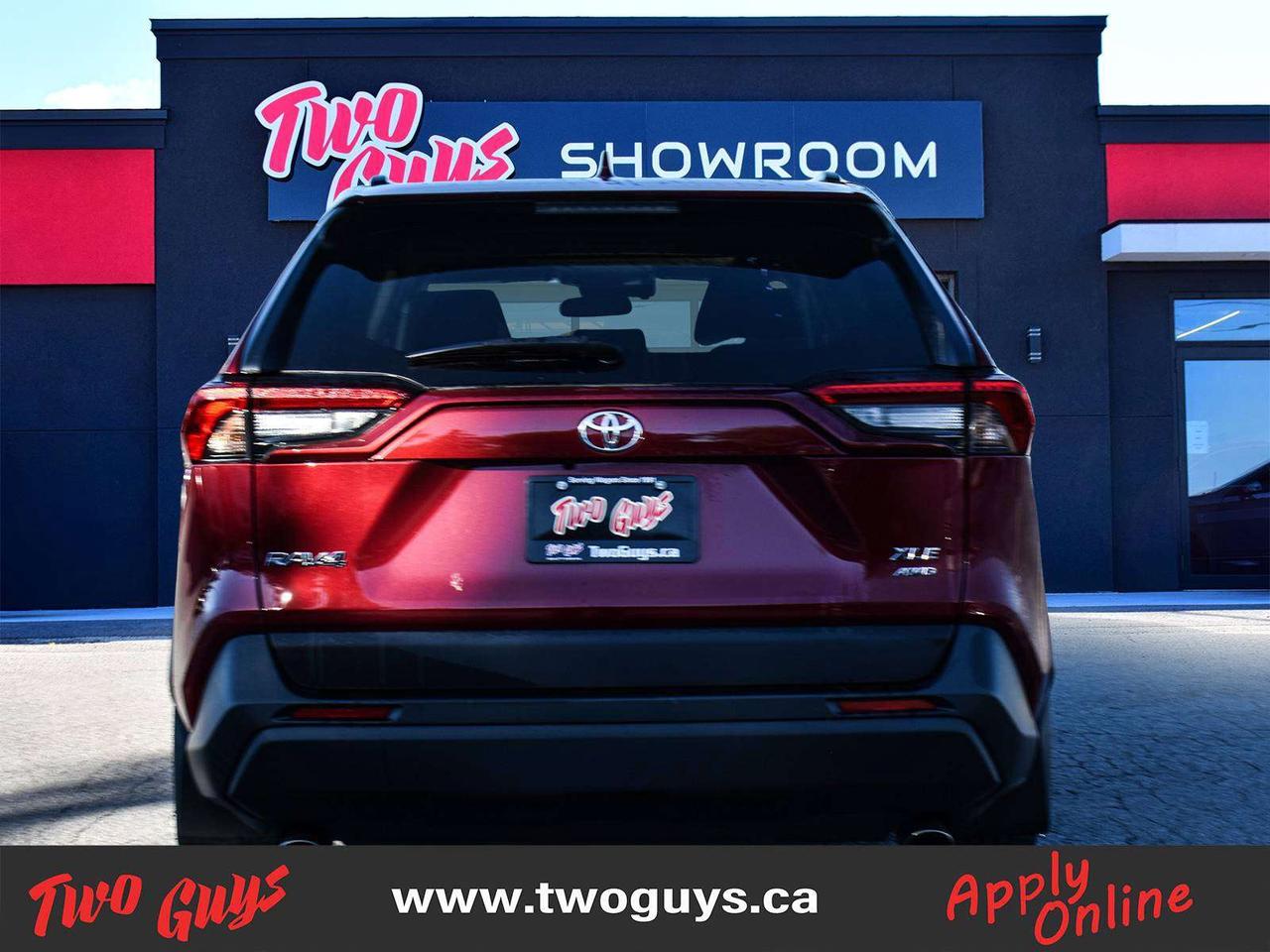 2021 Toyota RAV4 XLE AWD Sunroof Photo