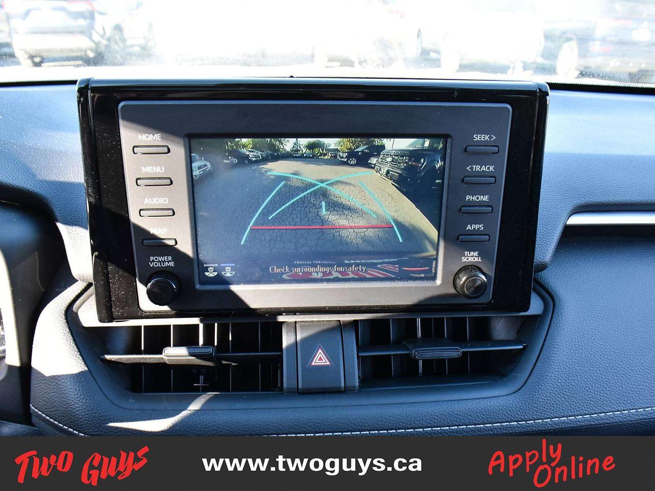2021 Toyota RAV4 XLE AWD Sunroof Photo