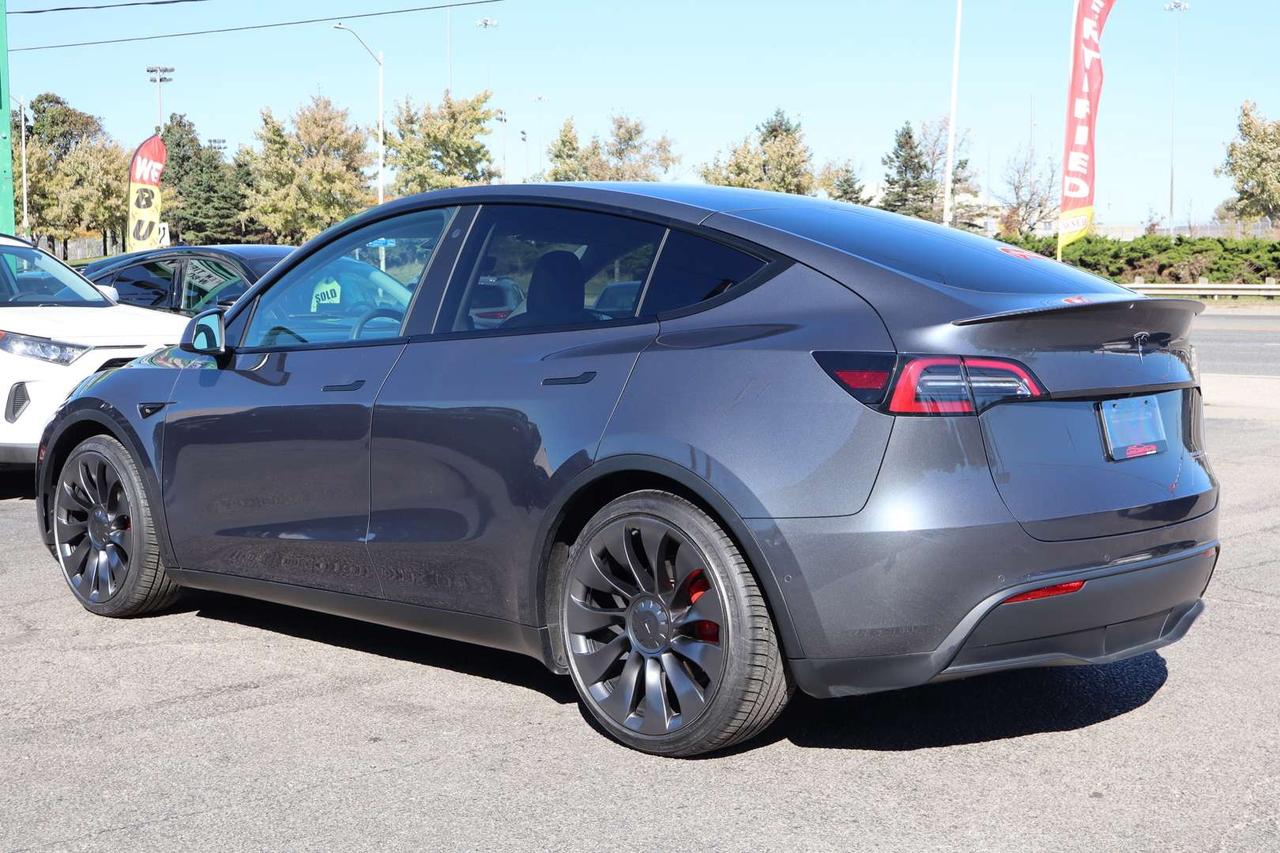 2022 Tesla Model Y PERFORMANCE DUAL MOTOR Photo
