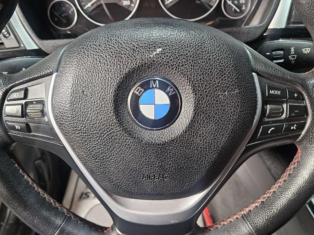 2013 BMW 3 Series 328i xDrive AWD Photo